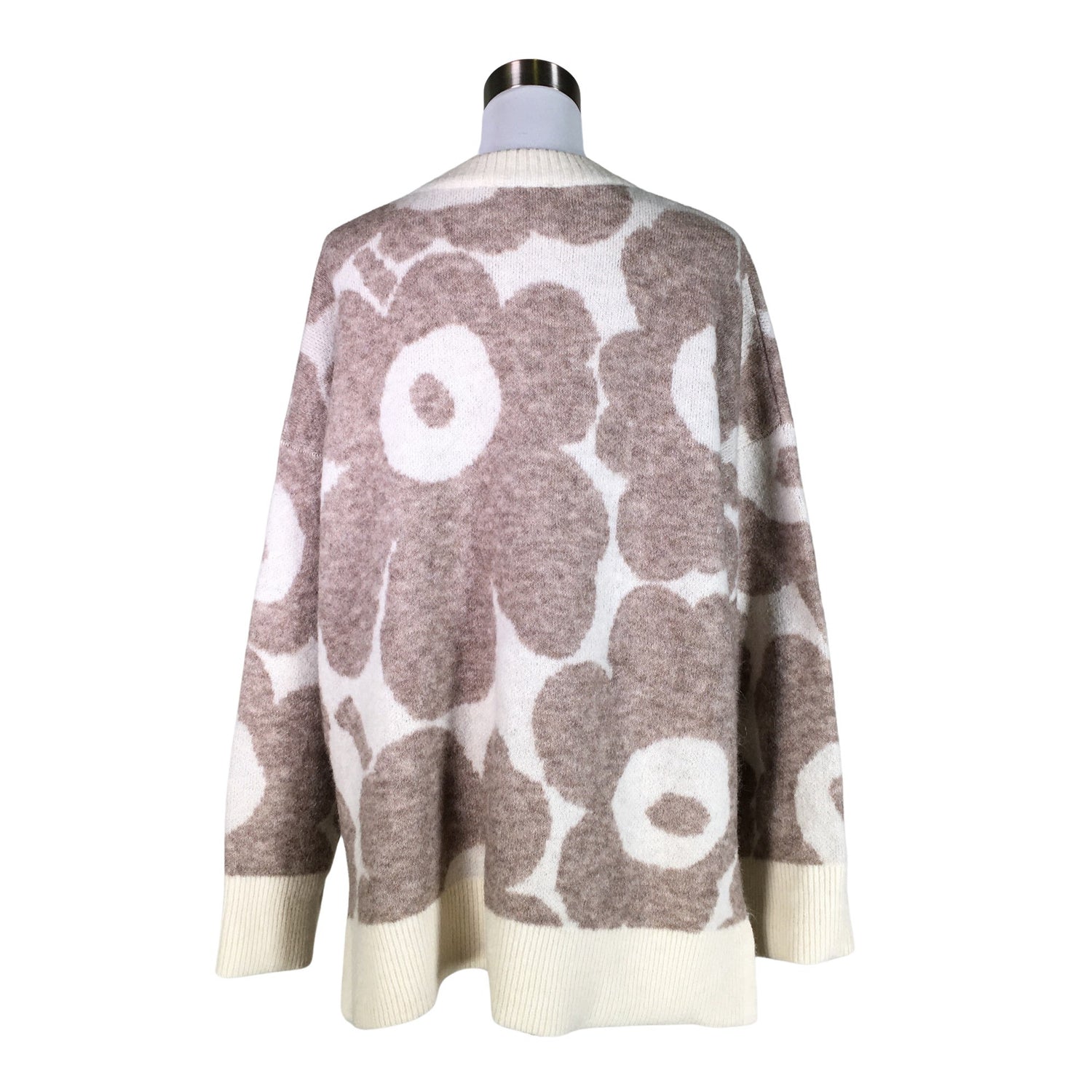 Neulepaita  Neulepaita, koko 40  Marimekko 