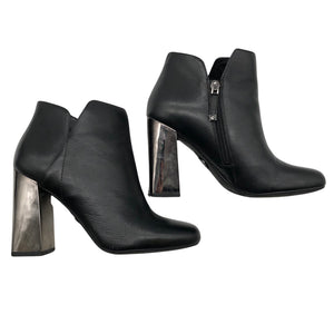 Unisex Guess - Nilkkurit, koko 38 -  (1)