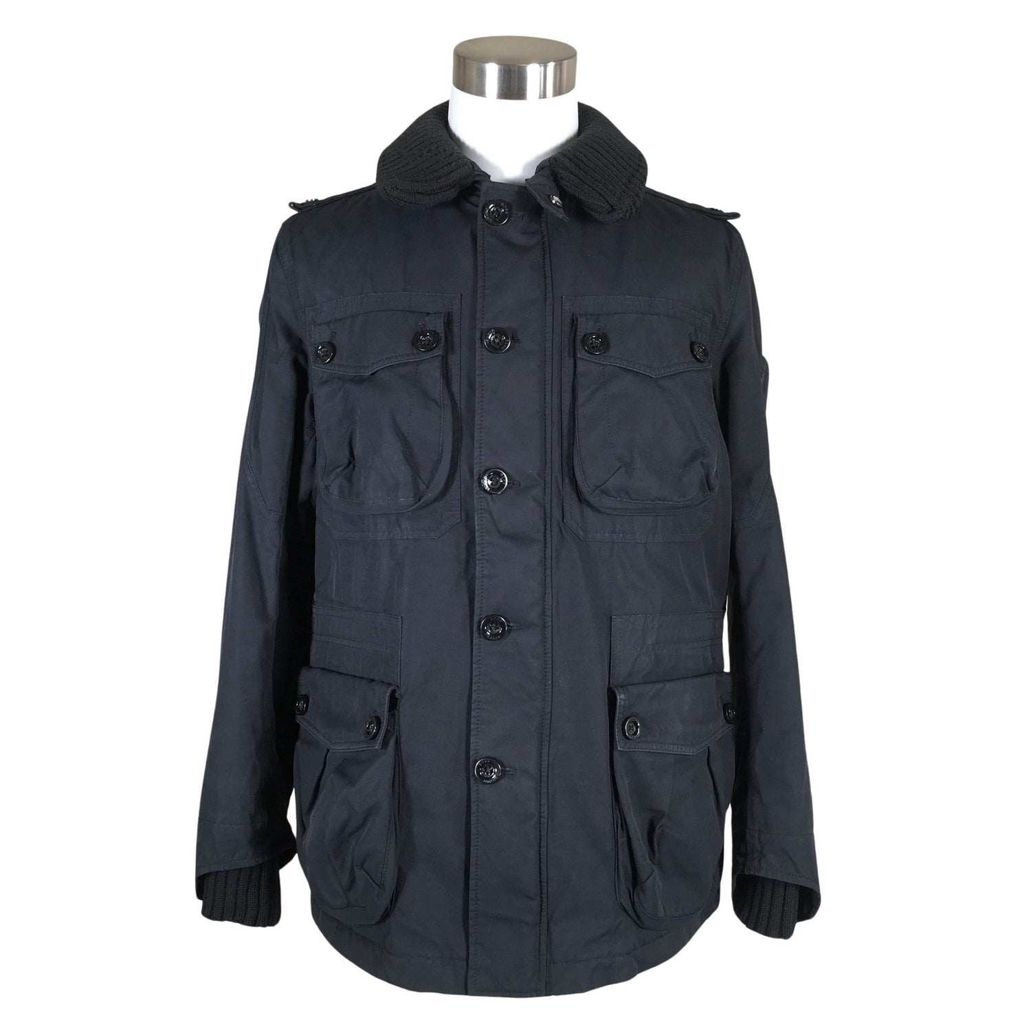  Toppatakki  Toppatakki, koko XL  Hugo Boss 