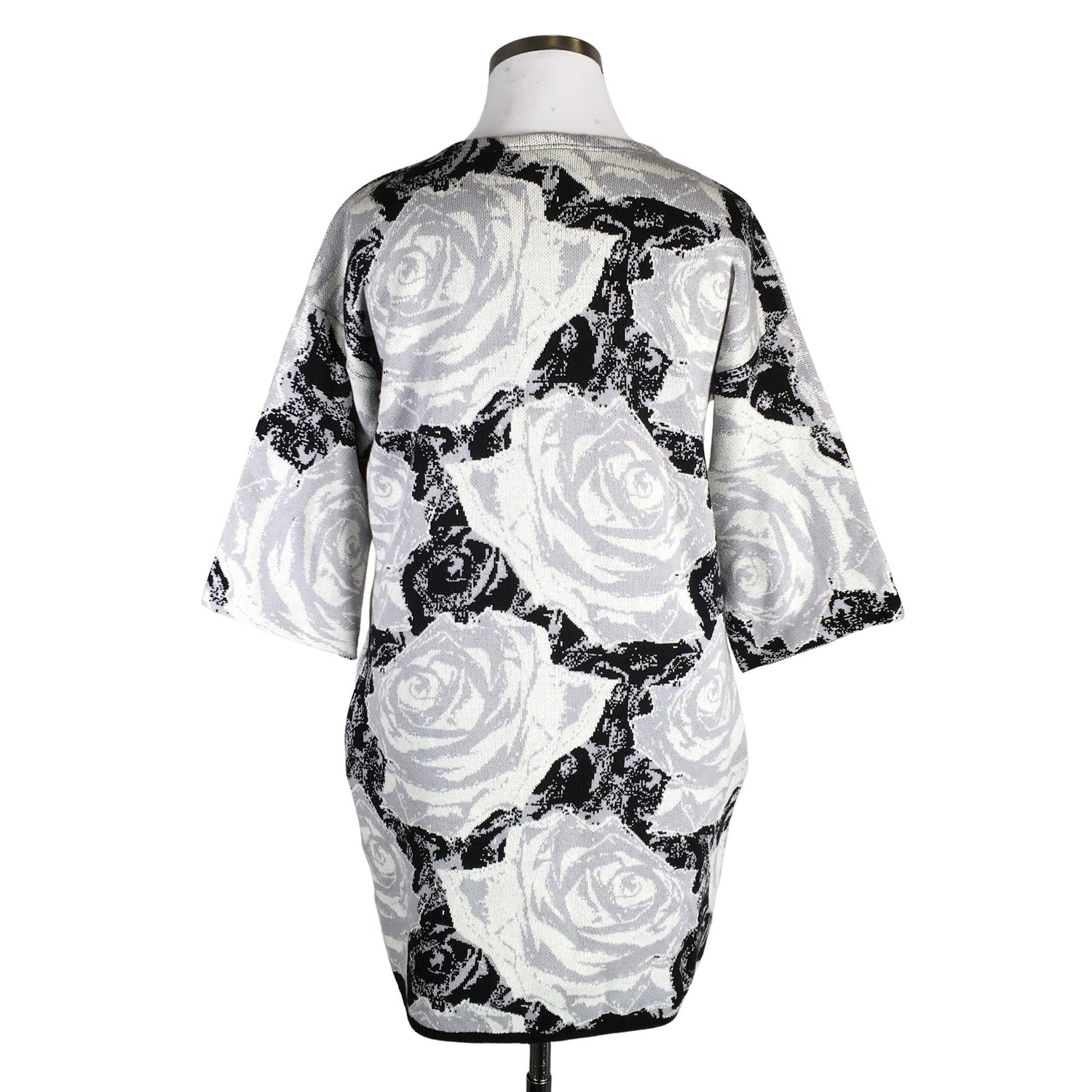  Mekko  Neulemekko, koko 42  Hurmås 
