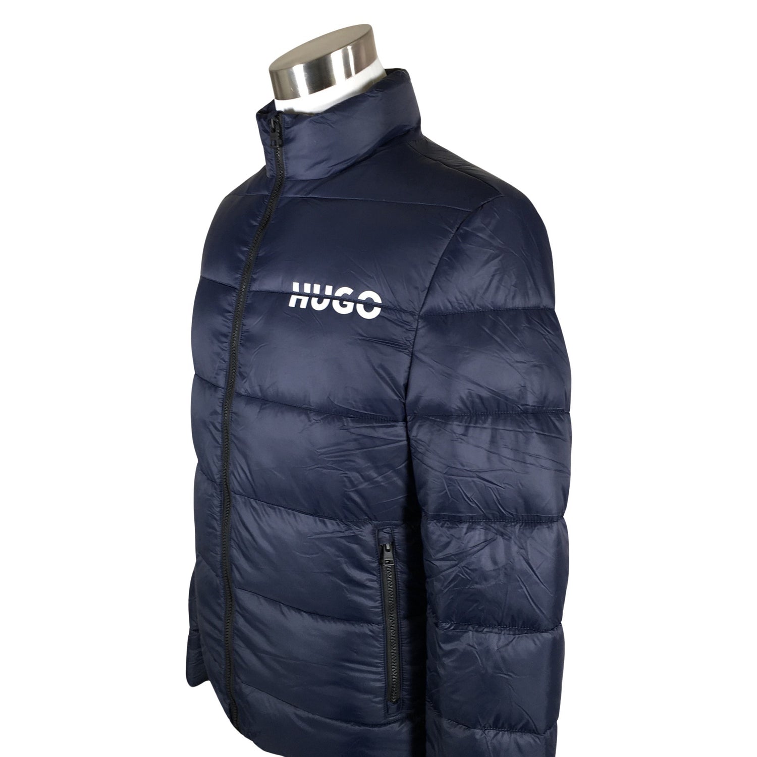  Toppatakki  Toppatakki, koko L  Hugo Boss 