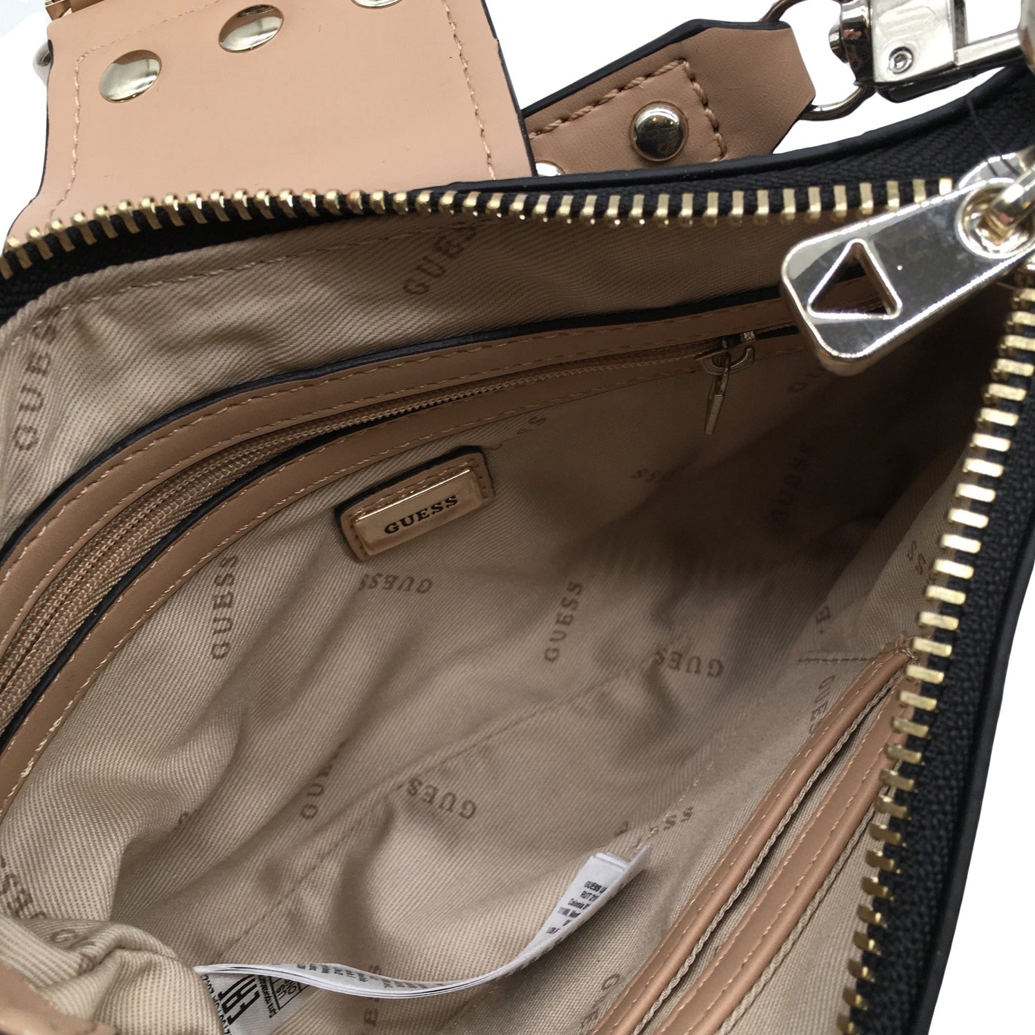  Käsilaukku  Käsilaukku, koko Mini  Guess 