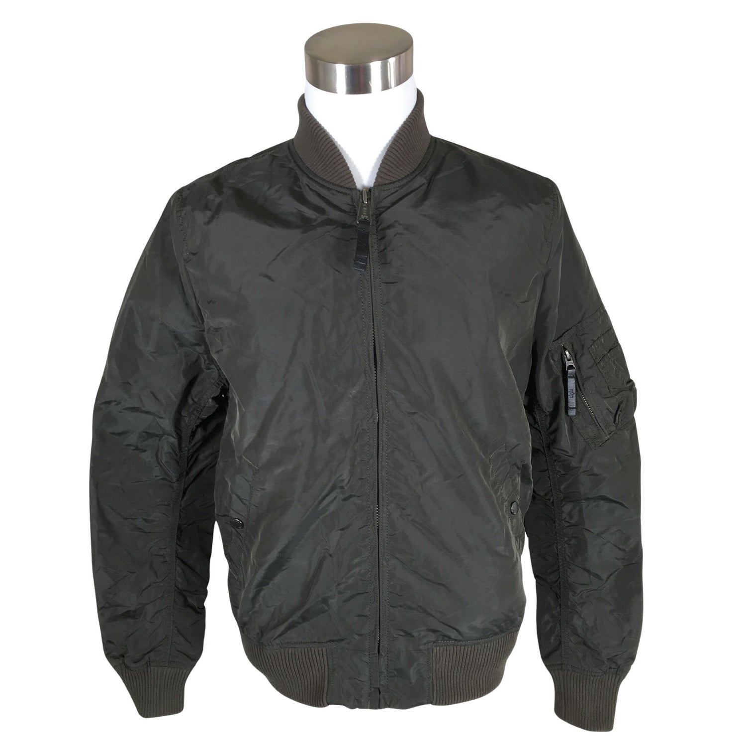  Urheilutakki  Ulkoilutakki, koko L  Alpha Industries 