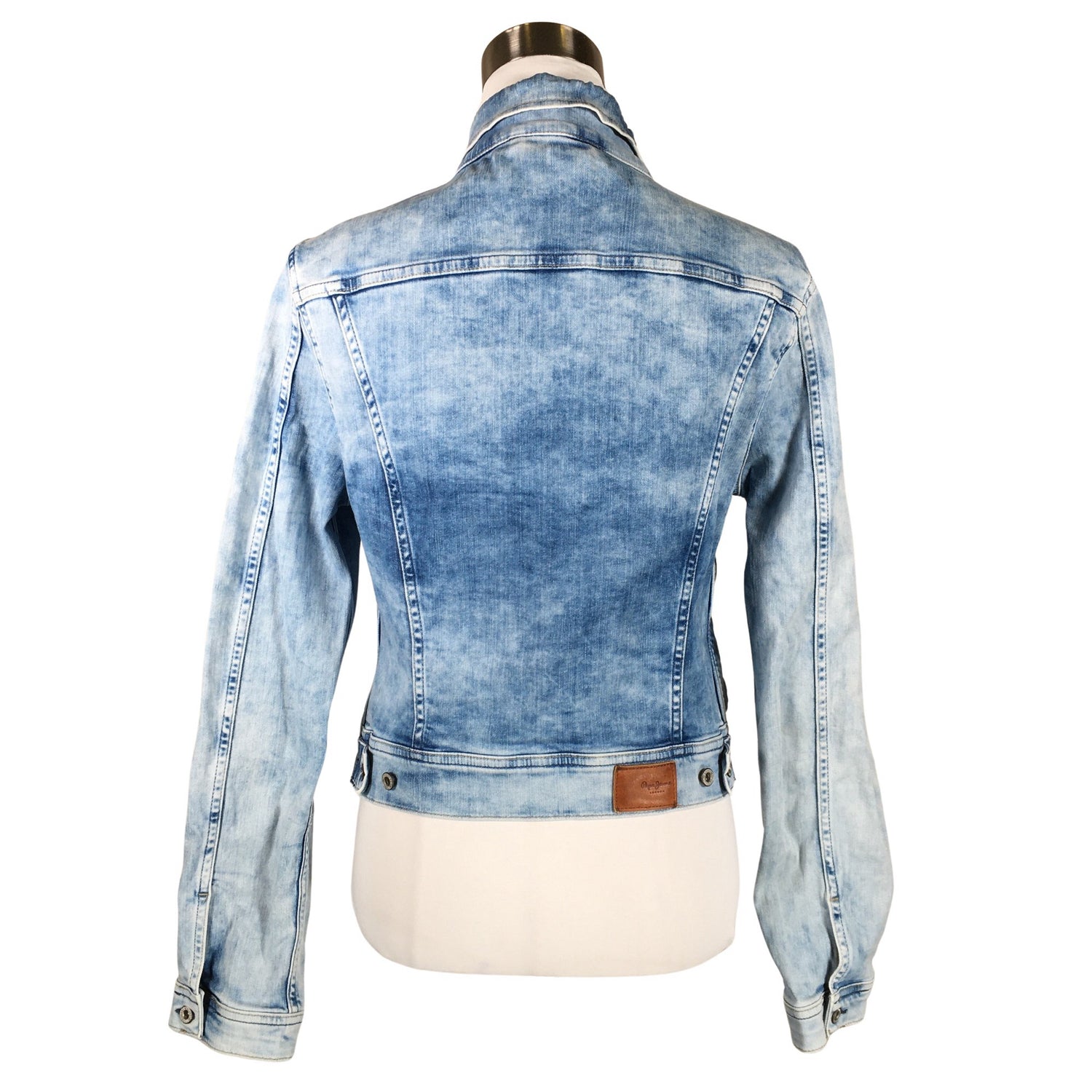  Farkkutakki  Farkkutakki, koko 40  Pepe Jeans 