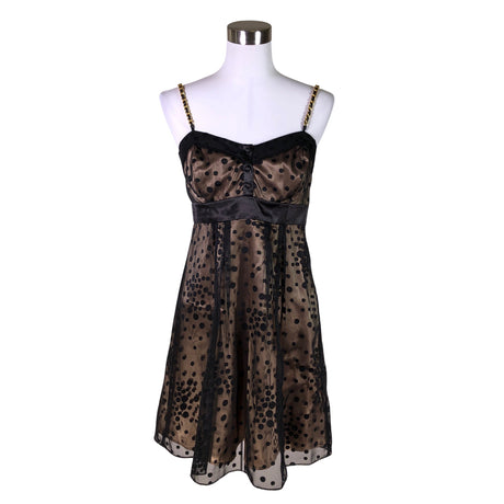 Unisex Guess - Peo kleit, suurus 36. -  ()