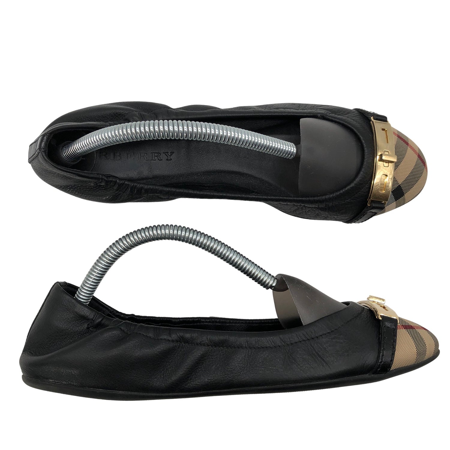  Ballerinat  Ballerinat, koko 38  Burberry 