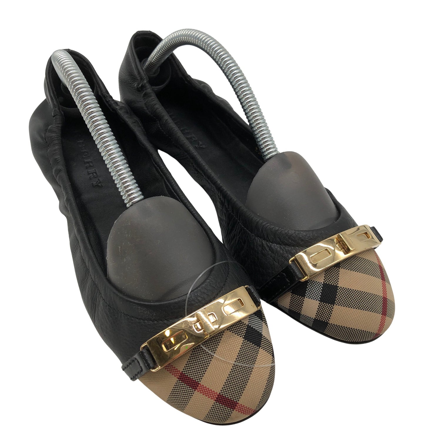  Ballerinat  Ballerinat, koko 38  Burberry 