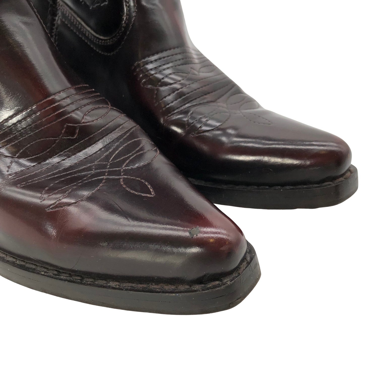  Bootsit  Bootsit, koko 41  Kentucky's Western 