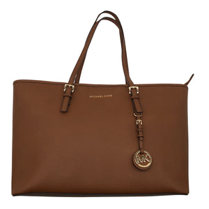 Käsilaukku, koko Midi