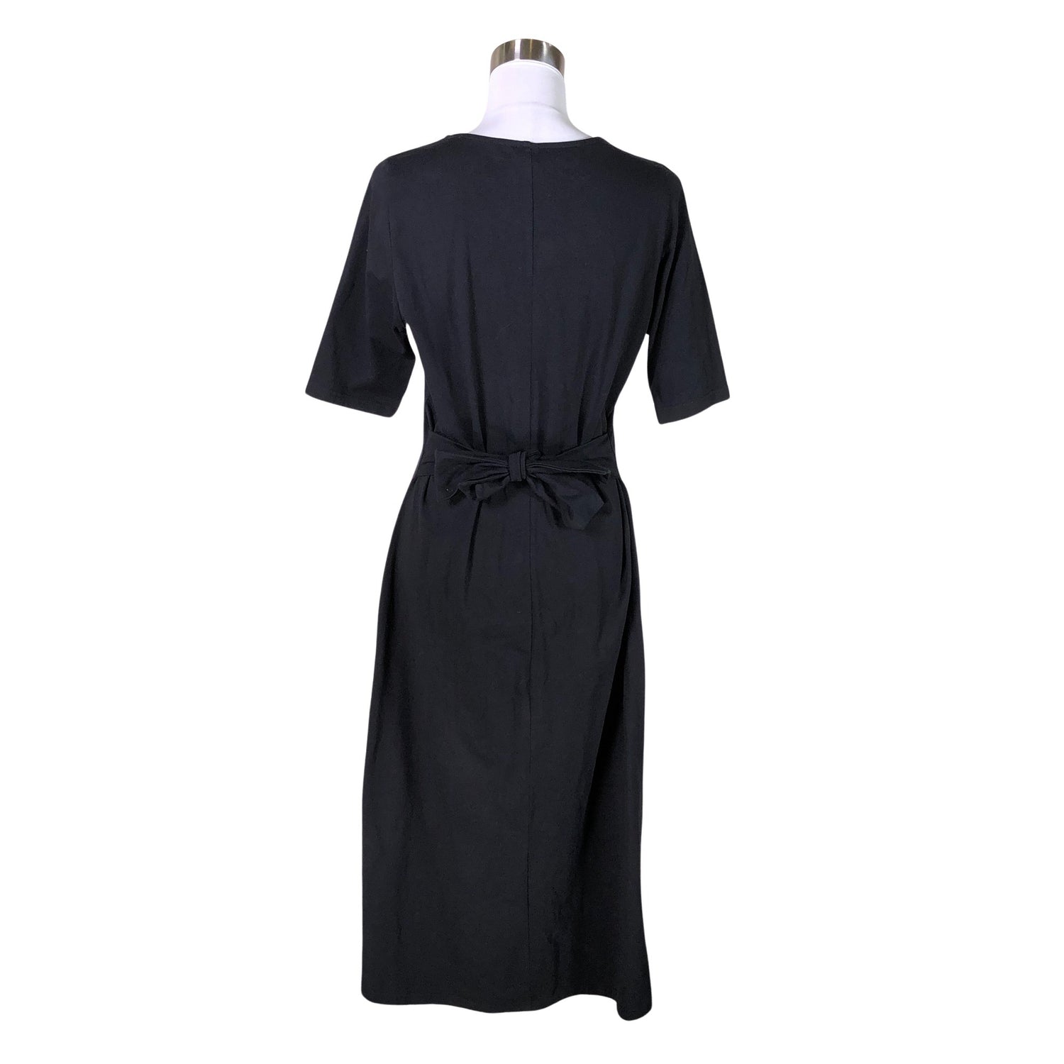  Mekko  Trikoomekko, koko 38  Kaiko 