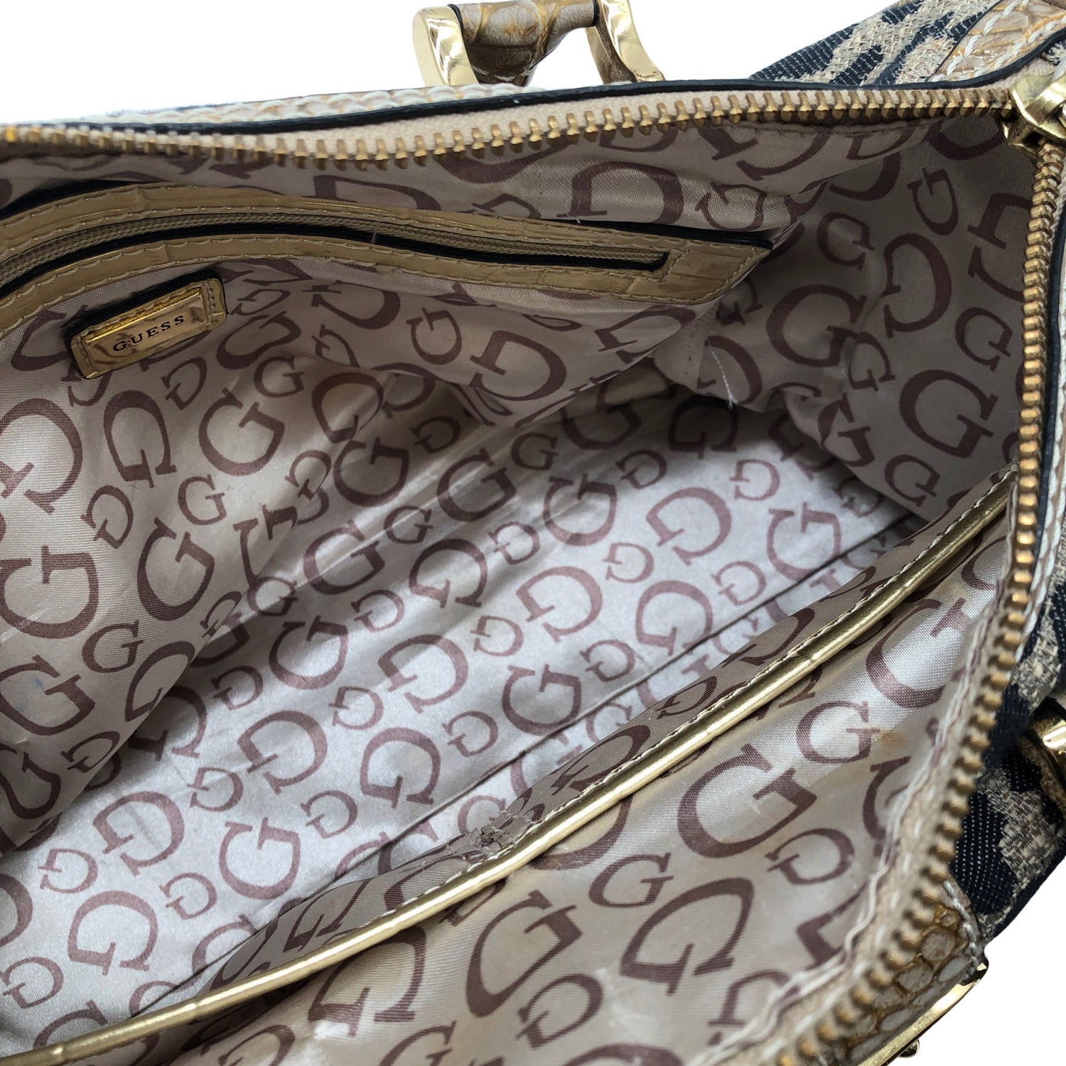  Käsilaukku  Käsilaukku, koko Mini  Guess 
