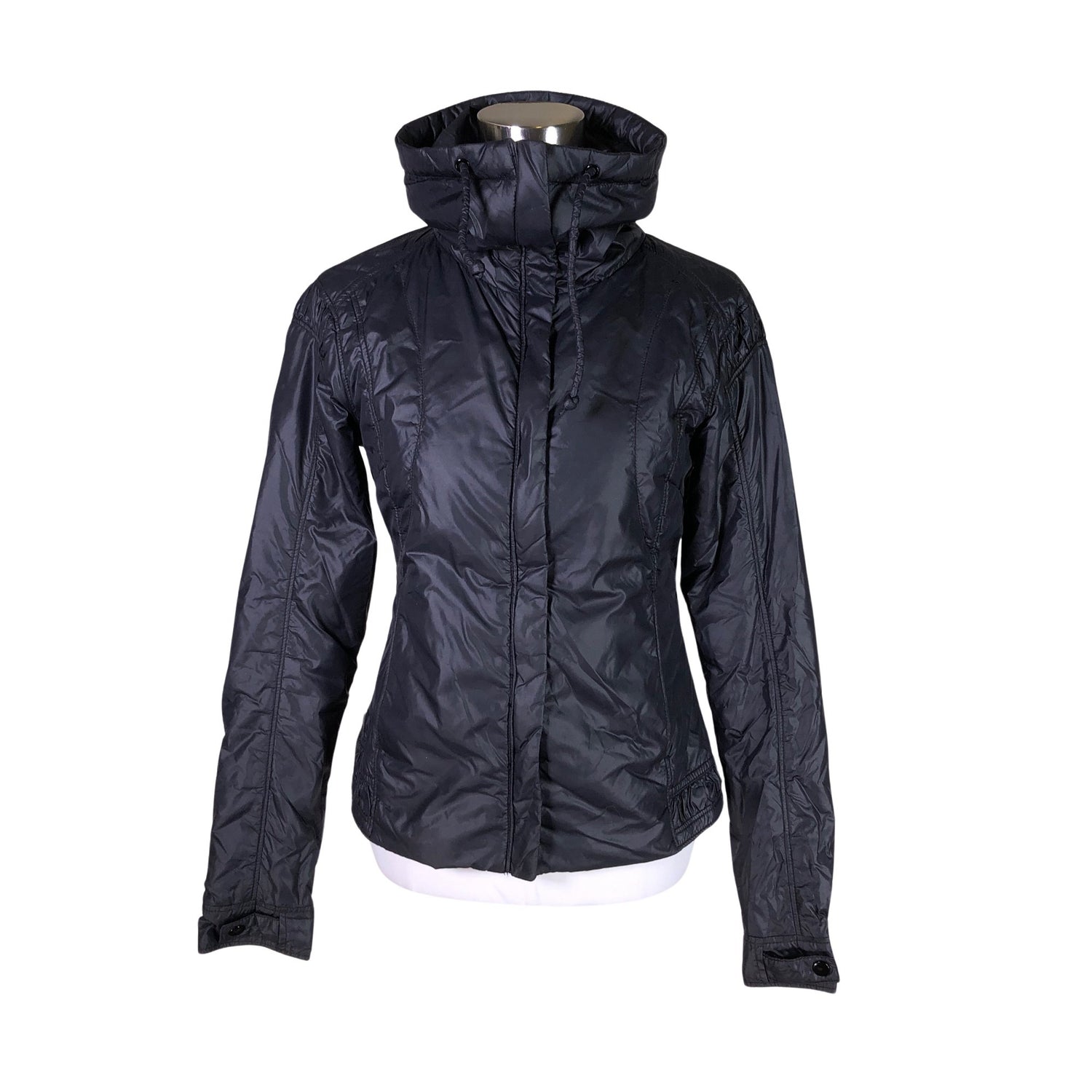  Kevyttoppatakki  Kevyttoppatakki, koko 38  Firetrap 