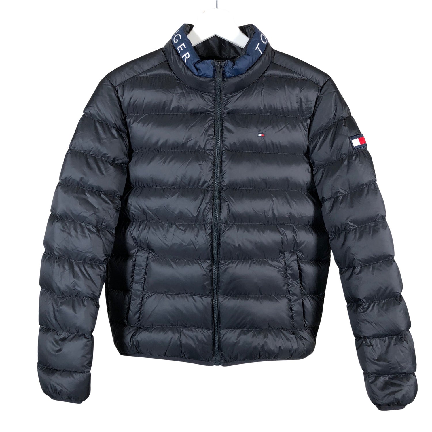  Untuvatakki  Untuvatakki, koko 158 - 164  Tommy Hilfiger 
