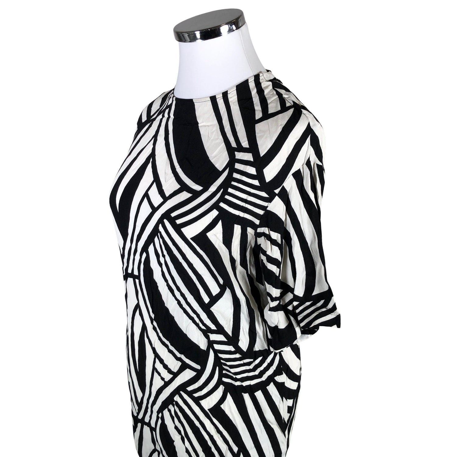  Mekko  Sifonkimekko, koko 44  Marimekko 