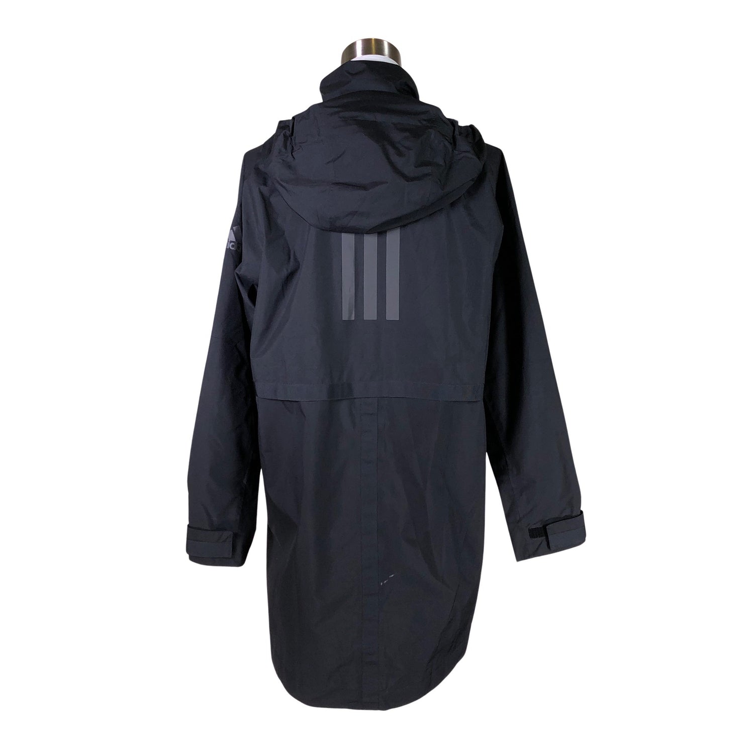  Urheilutakki  Ulkoilutakki, koko 36  Adidas 