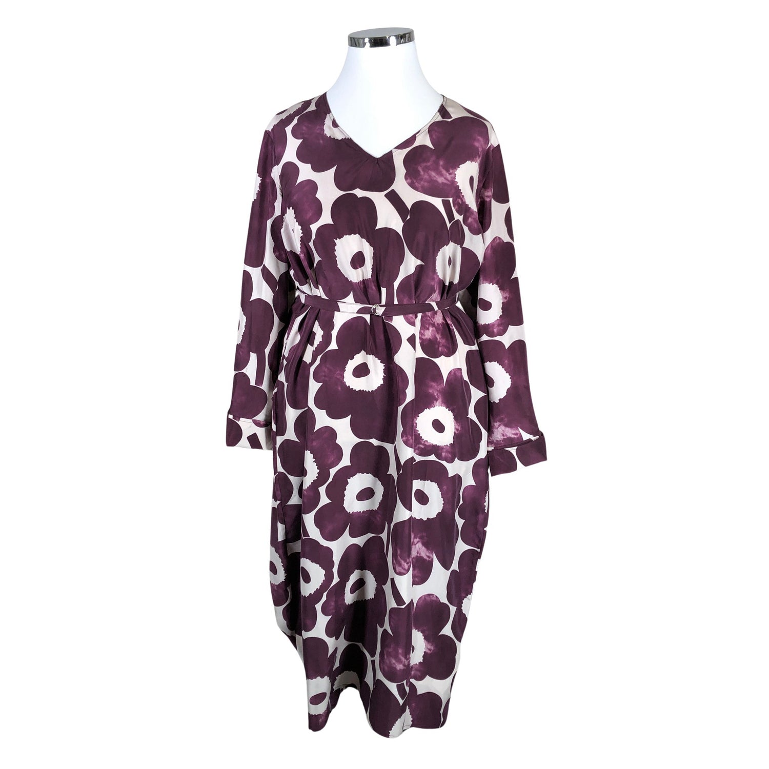  Mekko  Sifonkimekko, koko 46  Marimekko 
