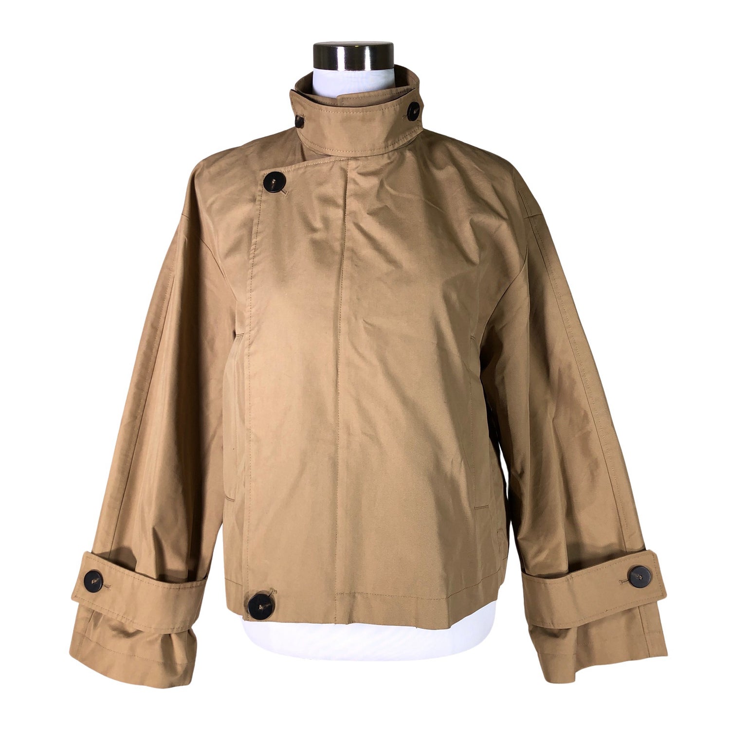  Urheilutakki  Ulkoilutakki, koko 38  Massimo Dutti 
