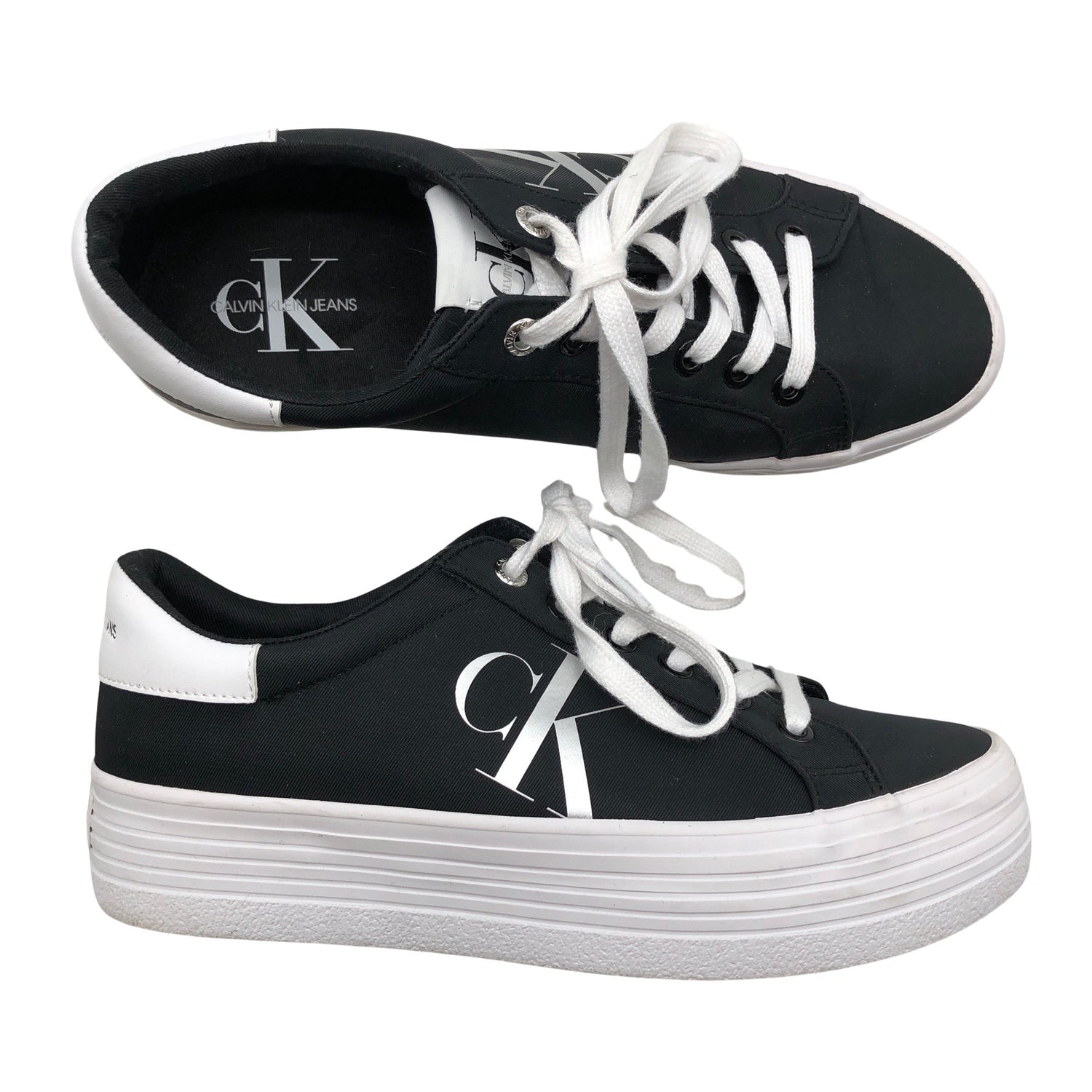  Tennarit  Tennarit, koko 38  Calvin Klein 