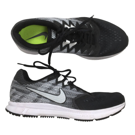 Unisex Nike - Jooksujalatsid, suurus 42 -  ()