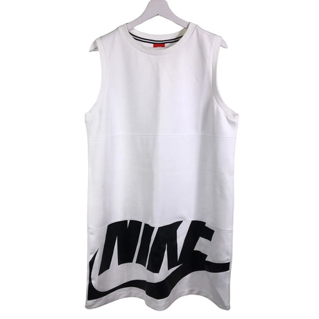 Unisex Nike - Trikoomekko, koko 40 -  ()