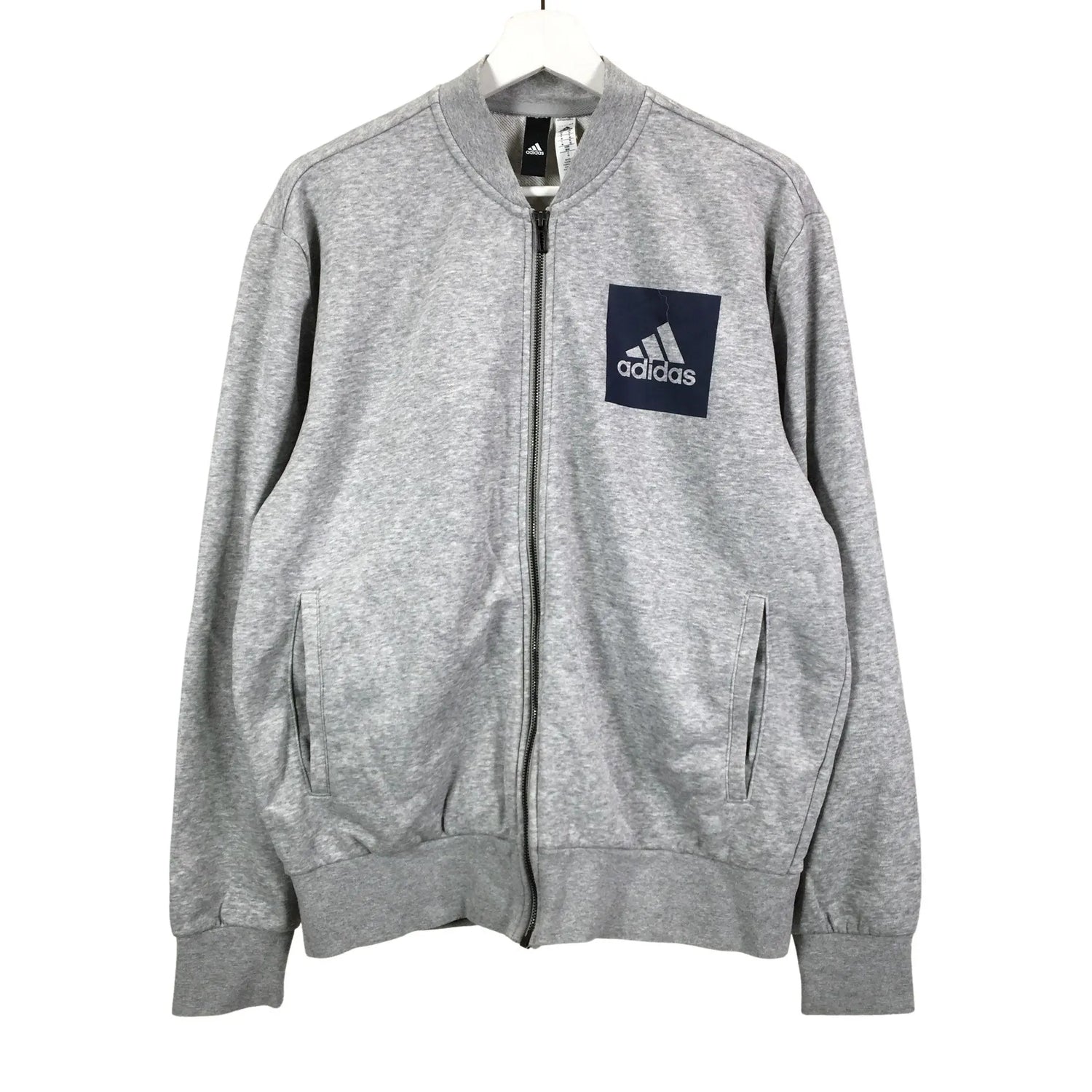 Swetari, koko M Adidas Swetari