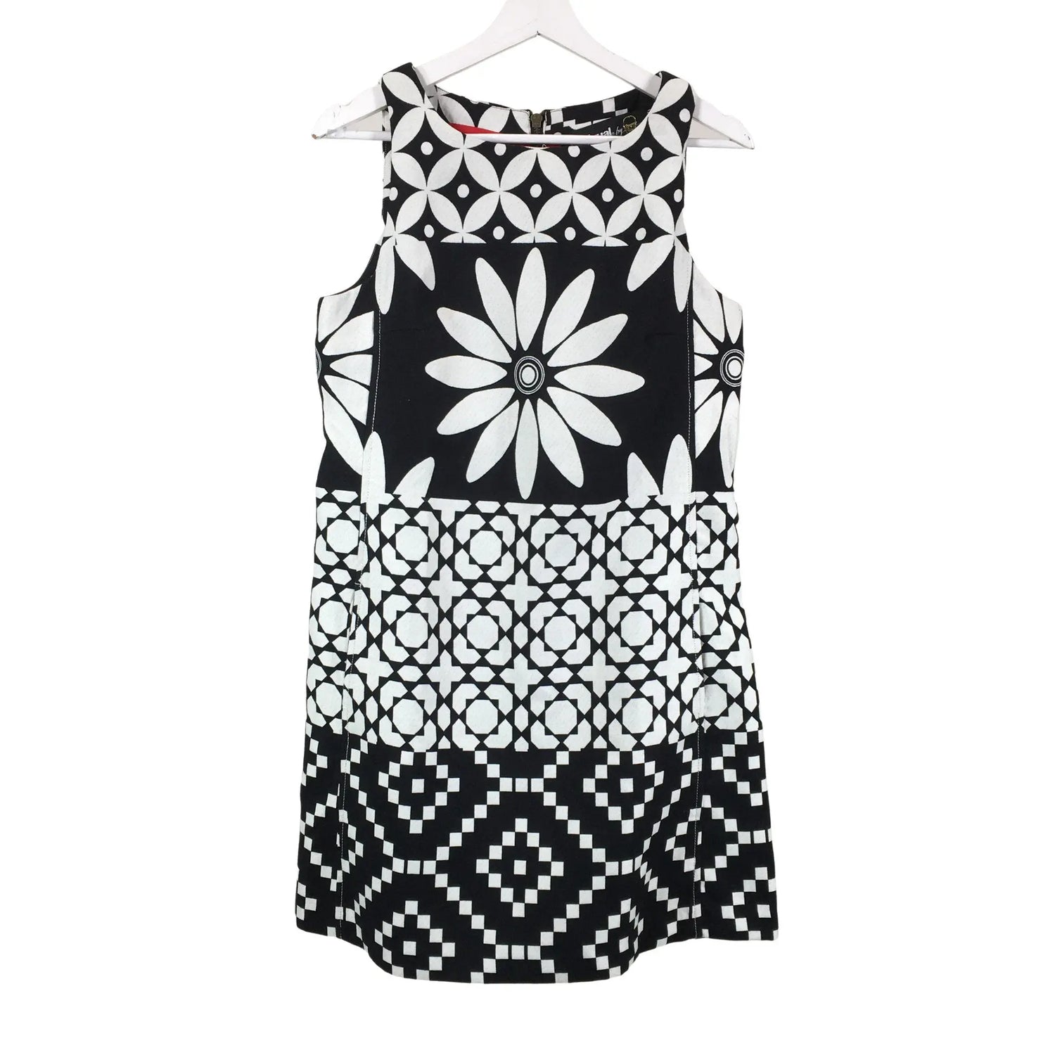 Kangasmekko, koko 40 Desigual Mekko