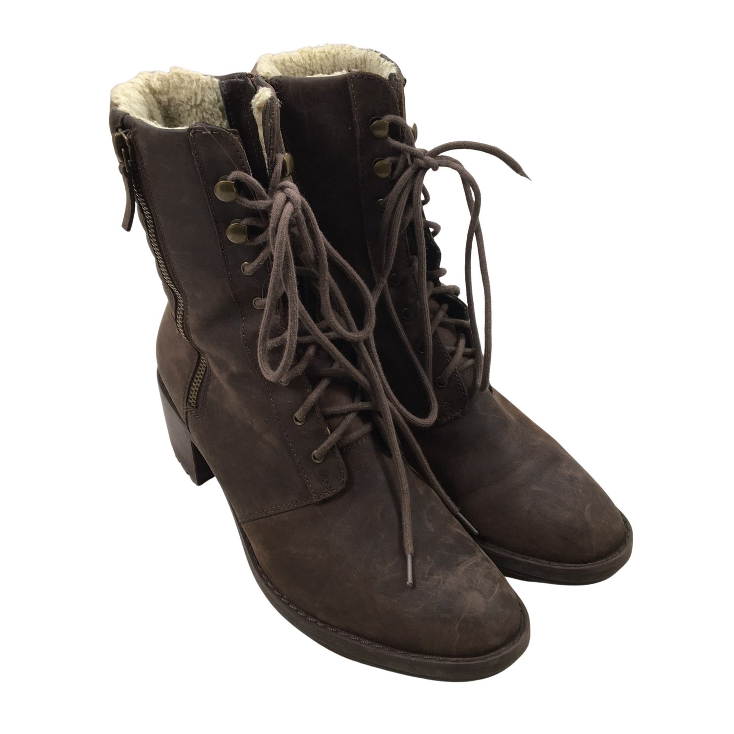  Nilkkurit  Nilkkurit, koko 40  Clarks 