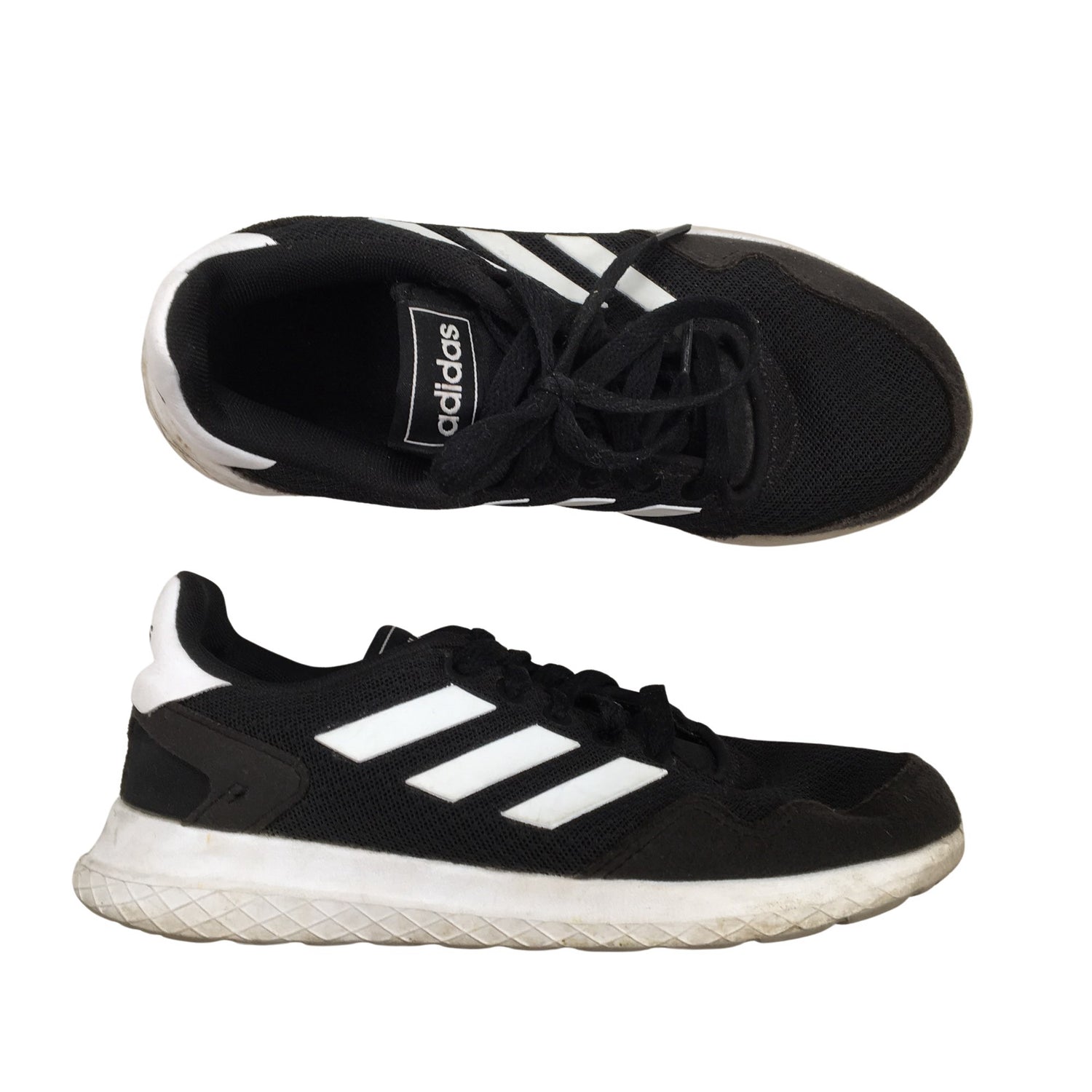  Juoksukengät  Juoksukengät, koko 34  Adidas 