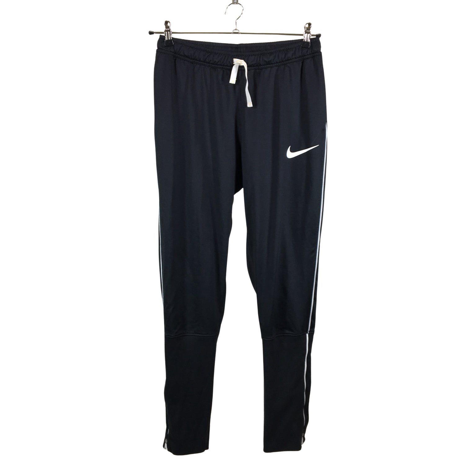  Urheiluhousut  Verryttelyhousut, koko 38  Nike 