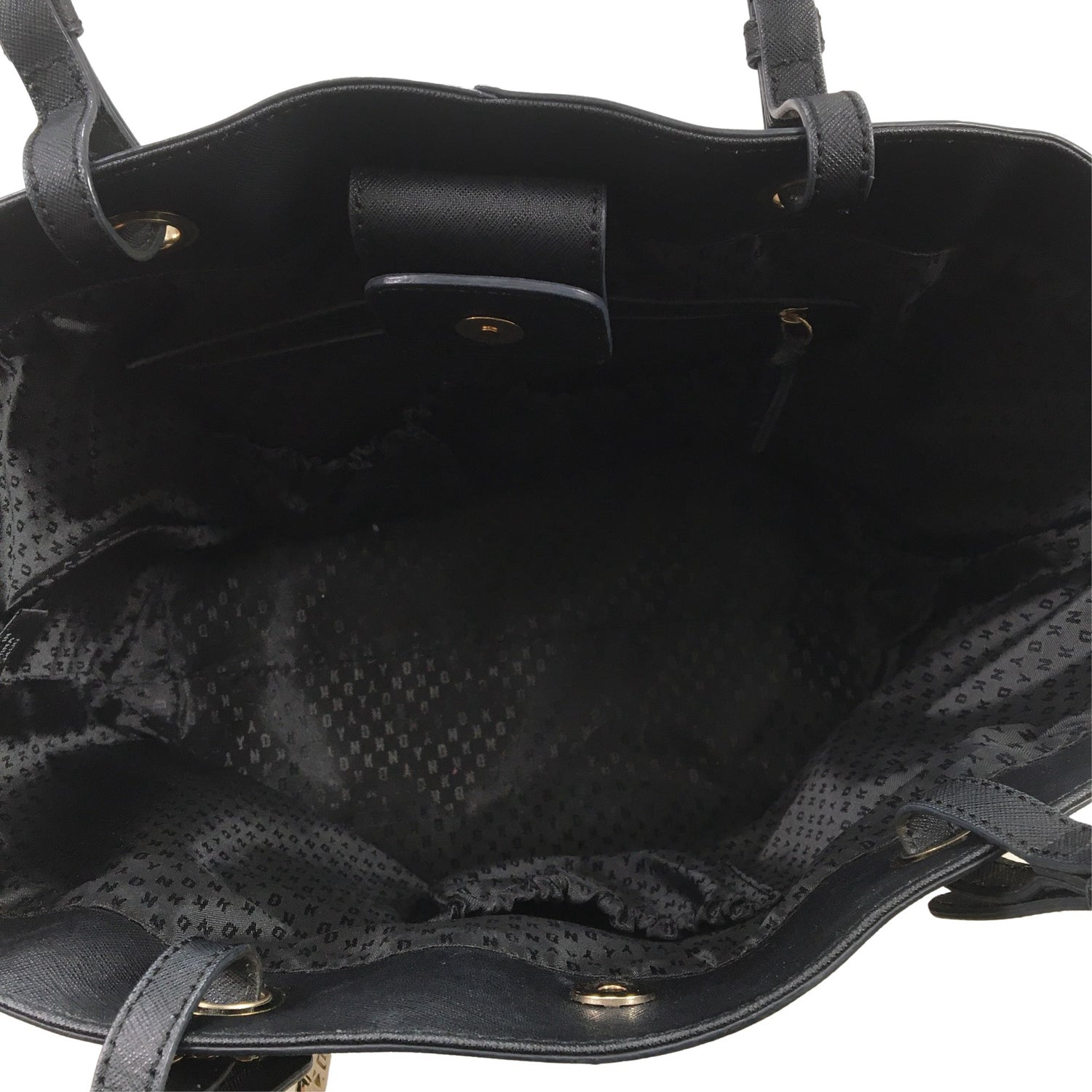  Käsilaukku  Käsilaukku, koko Midi  DKNY 