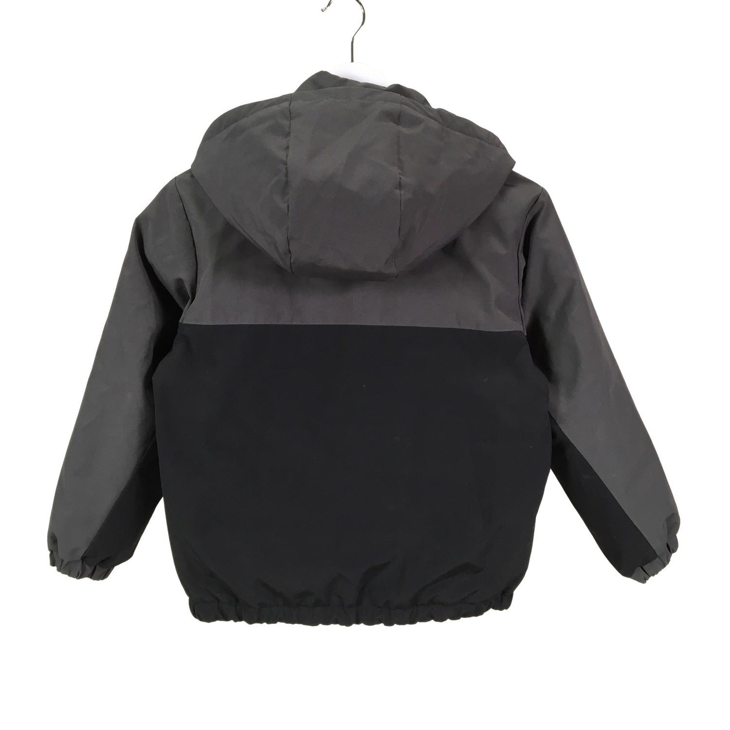  Toppatakki  Toppatakki, koko 134 - 140  Uniqlo 