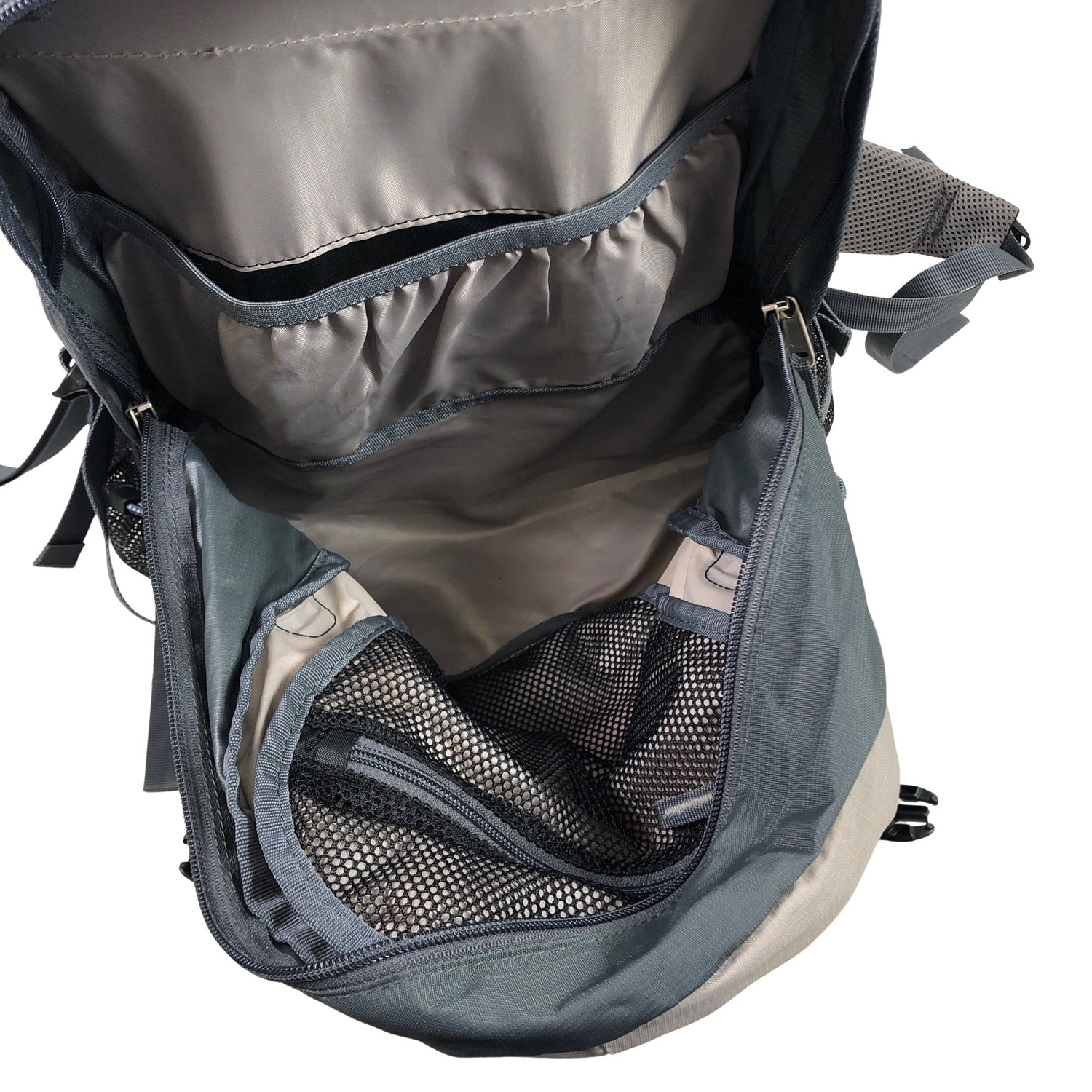  Reppu  Reppu, koko Maxi  Deuter 