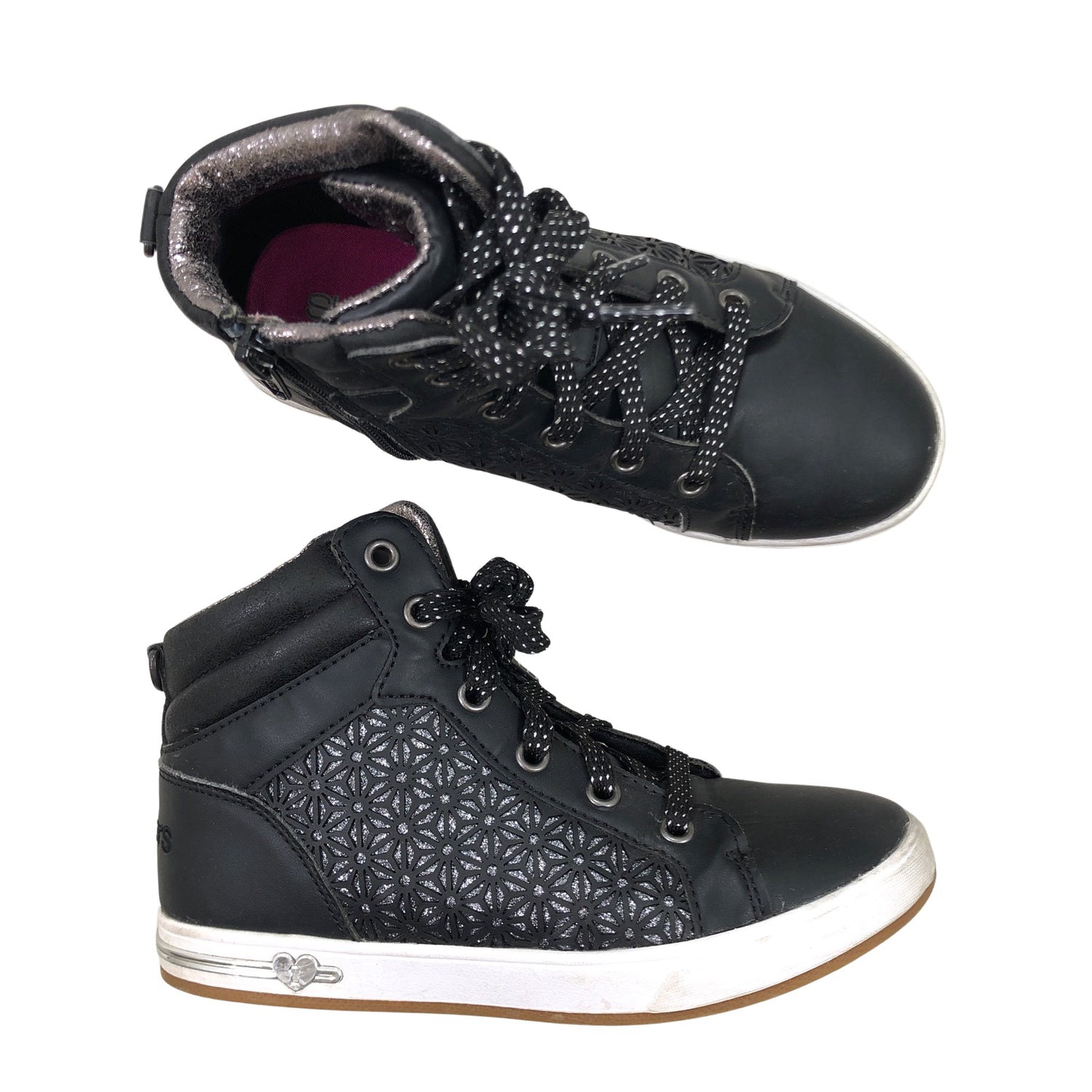  Tennarit  Tennarit, koko 33  Skechers 