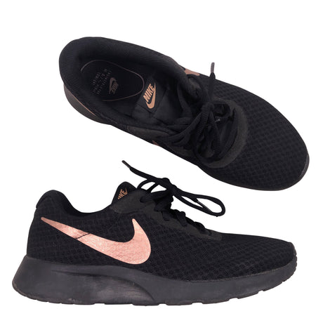 Unisex Nike - Lenkkarit, koko 39 -  ()